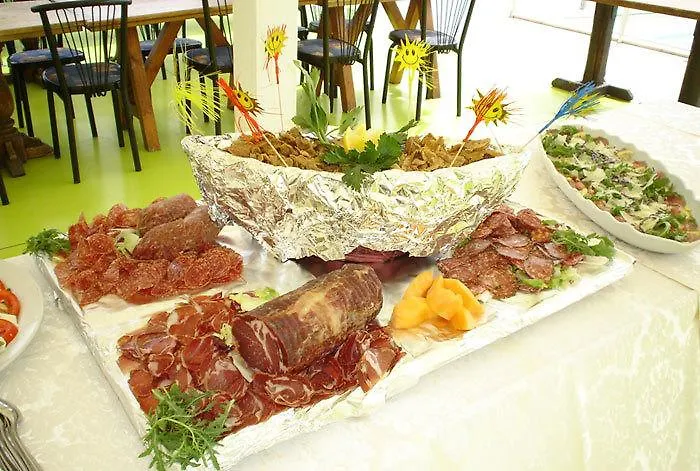 פאנצה Locanda Del Lupo בית הארחה