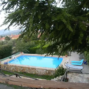 https://la-dolce-vita-country-house-with-pool-solicchiata.sicilyhotelsitaly.net